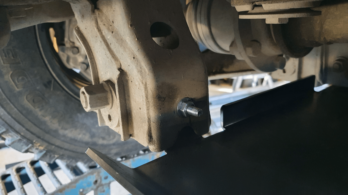 AC Fab Toyota Hilux Surf KZN130/KZN167 Bash Plate 1989 - 2004 - NZ Offroader