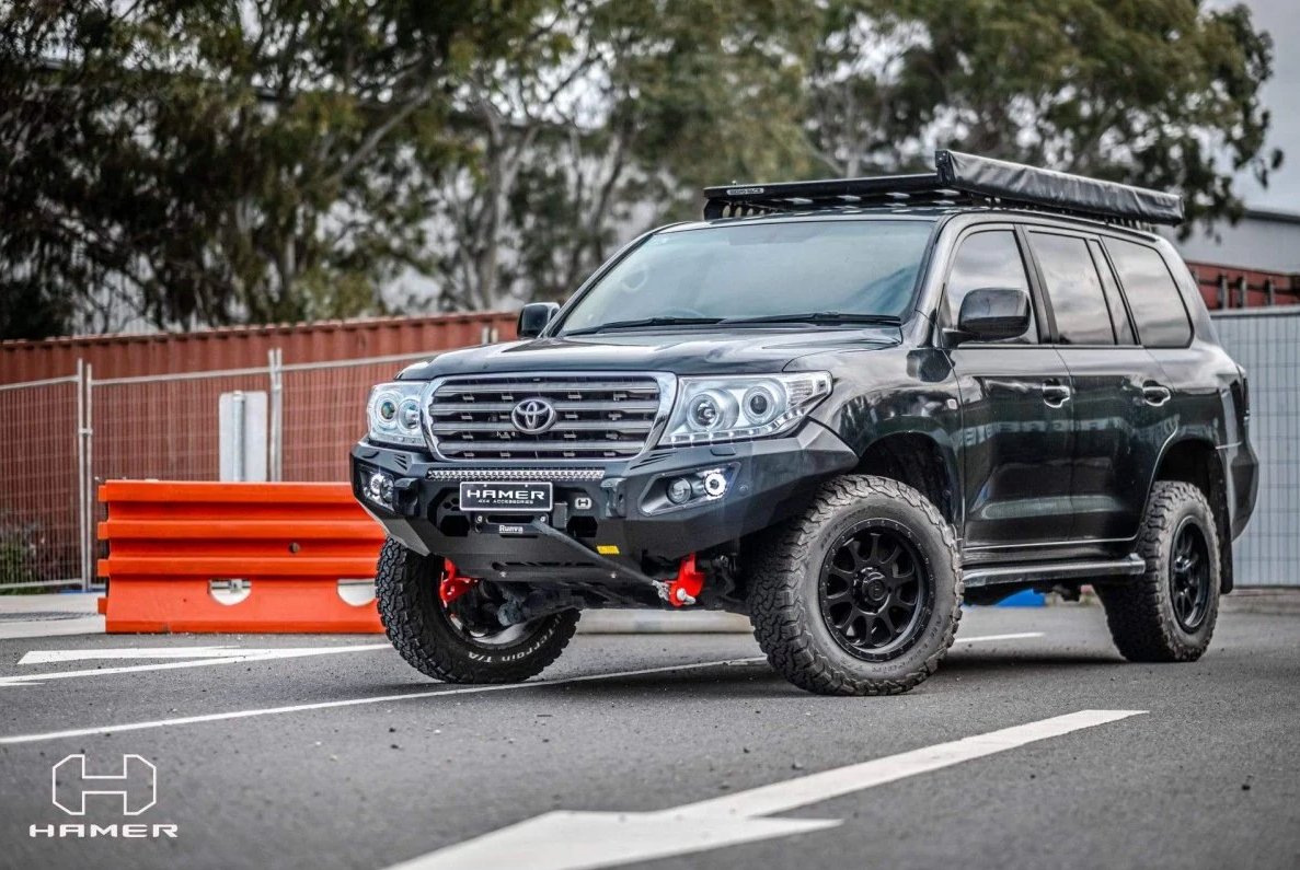 Hamer AM106 King Series Winch Bar for Toyota Landcruiser 200 Series 2010 - 2015 - NZ Offroader