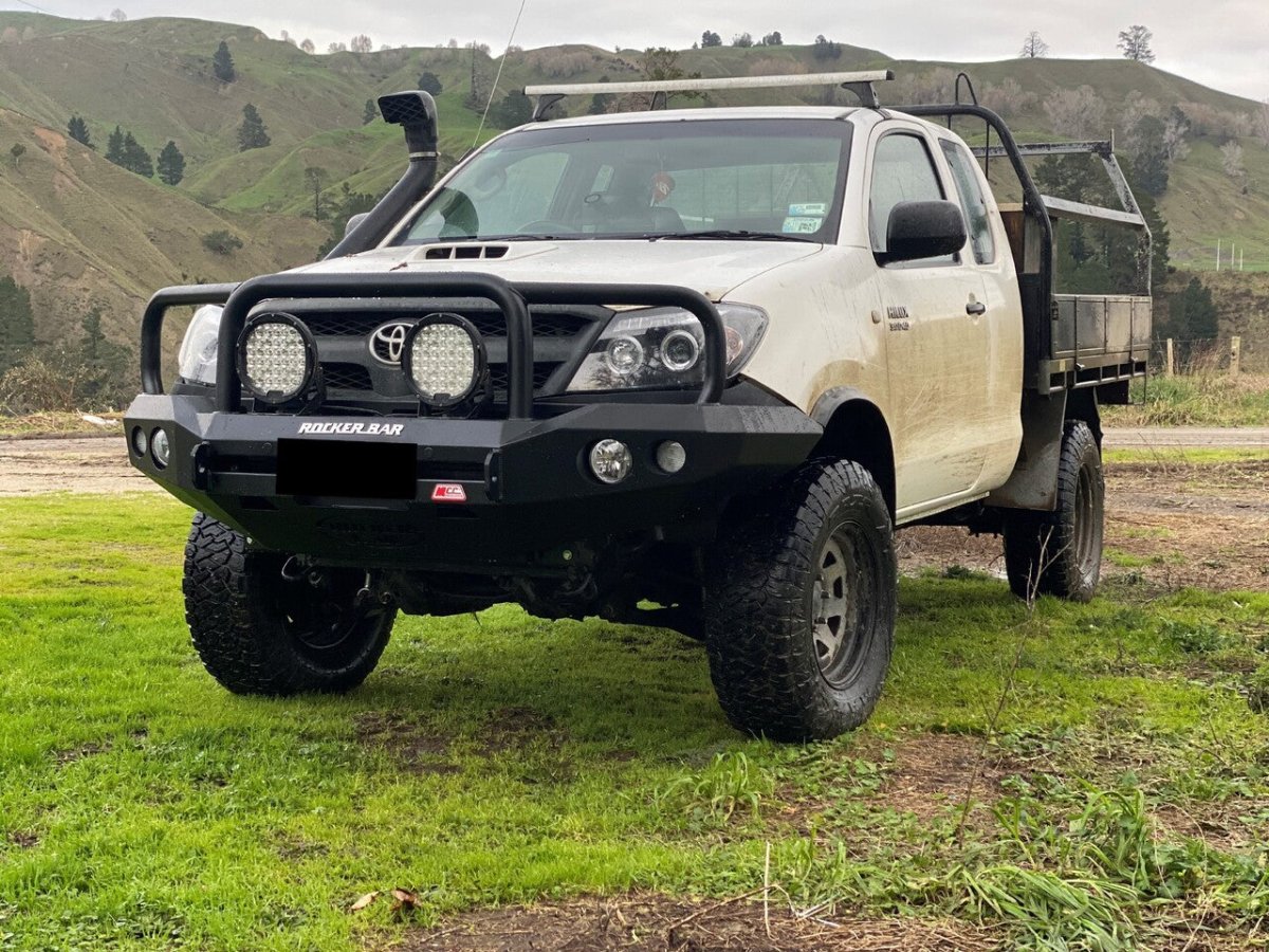MCC Rocker 078-02 Triple Loop Winch Bar for Toyota Hilux 2012-2015 - NZ Offroader