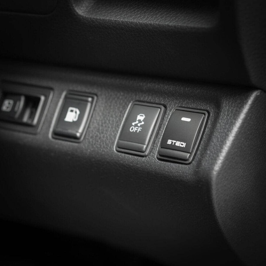 STEDI Nissan NP300 Navara Pathfinder Switch - NZ Offroader