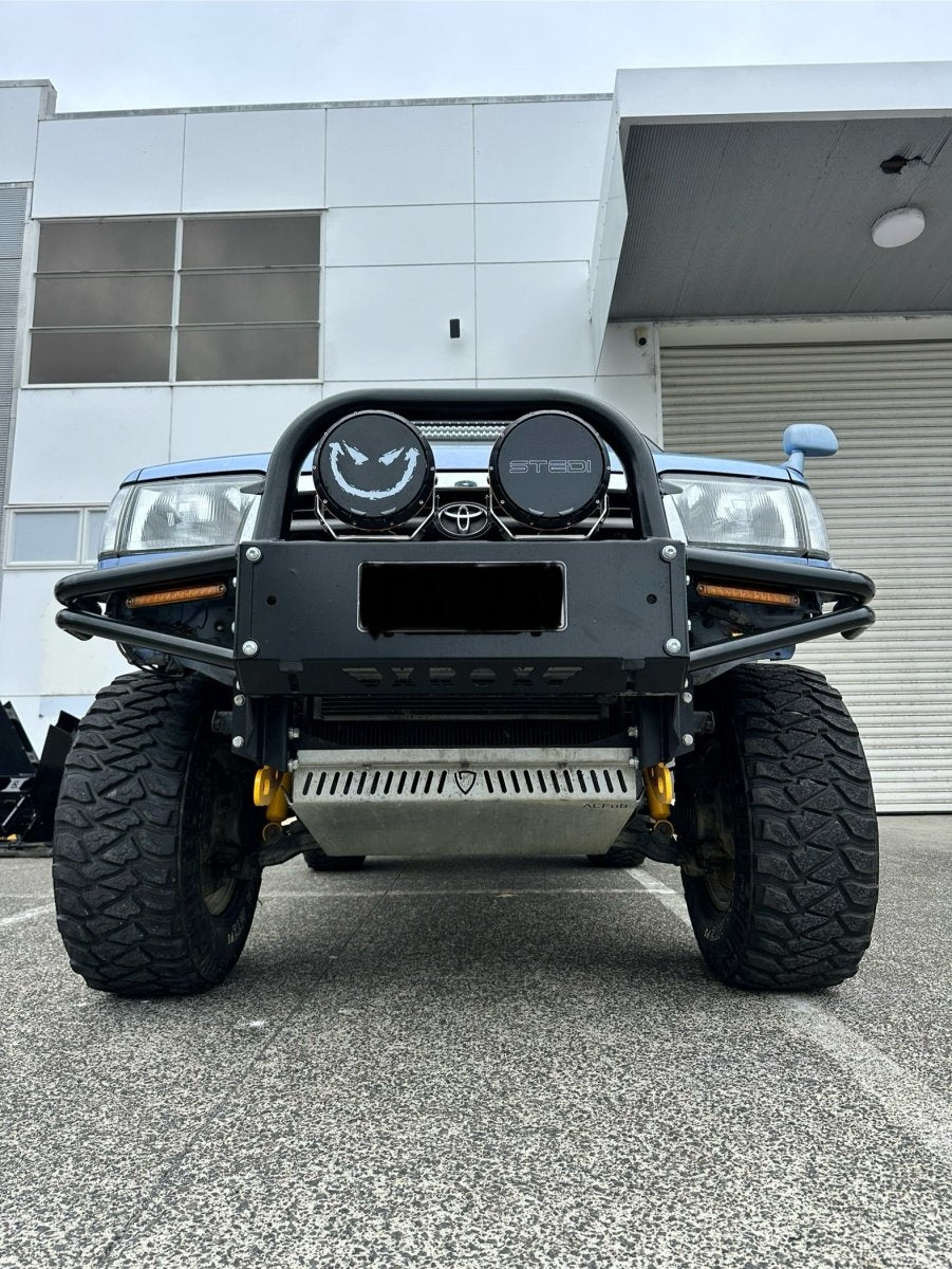 Xrox bullbar for Toyota Hilux Surf KZN185 and Prado 90 Series with flares KZJ95 - NZ Offroader