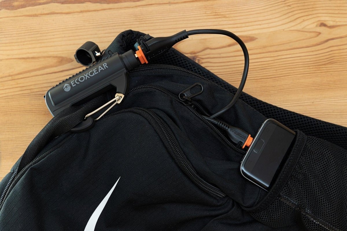 ECOXGEAR EcoXCharge Clip IPX7 Waterproof Carabiner Powerbank - NZ Offroader