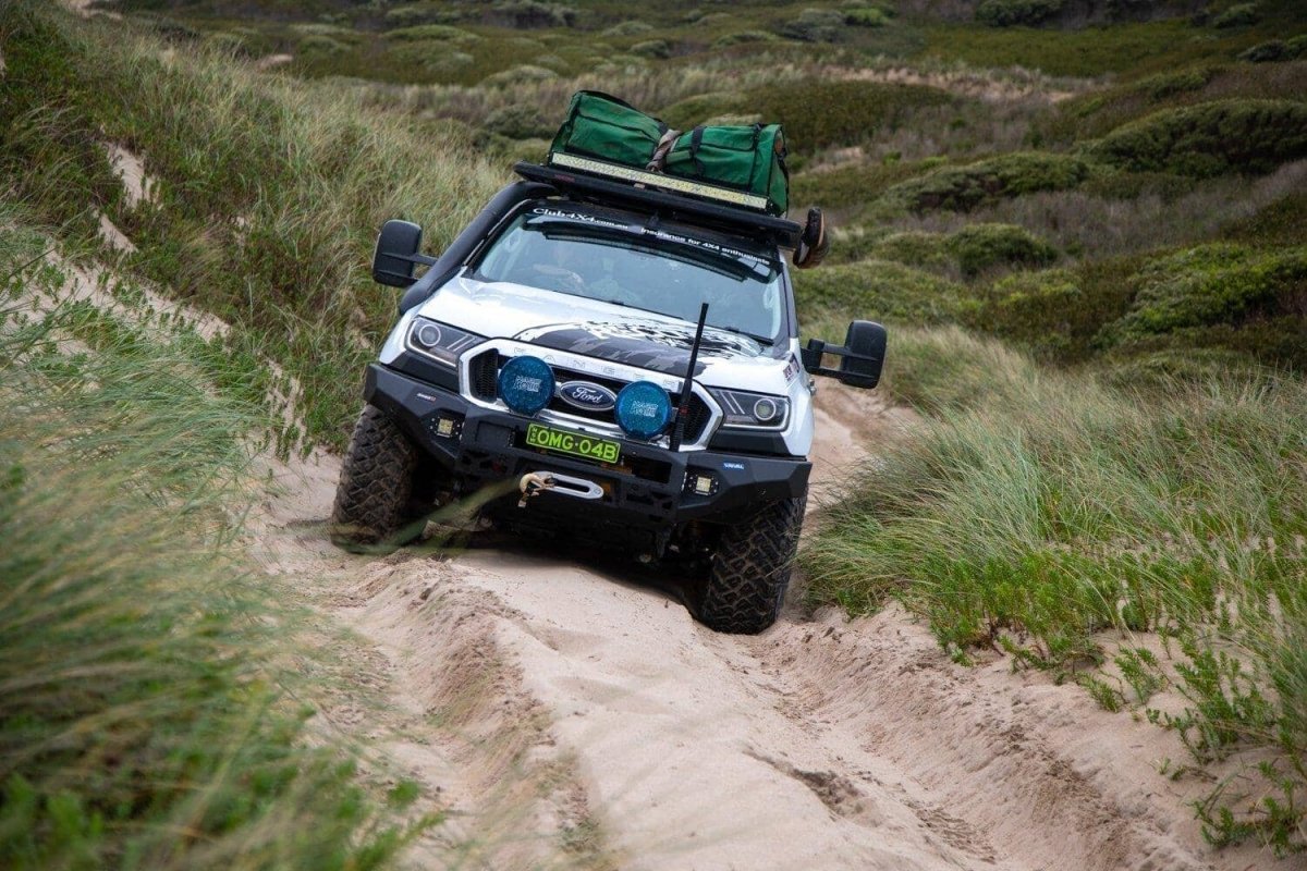 GME AE4705BTP Heavy Duty All Terrain Twin Pack (2.1 & 6.6DBI Gain) - Black - NZ Offroader