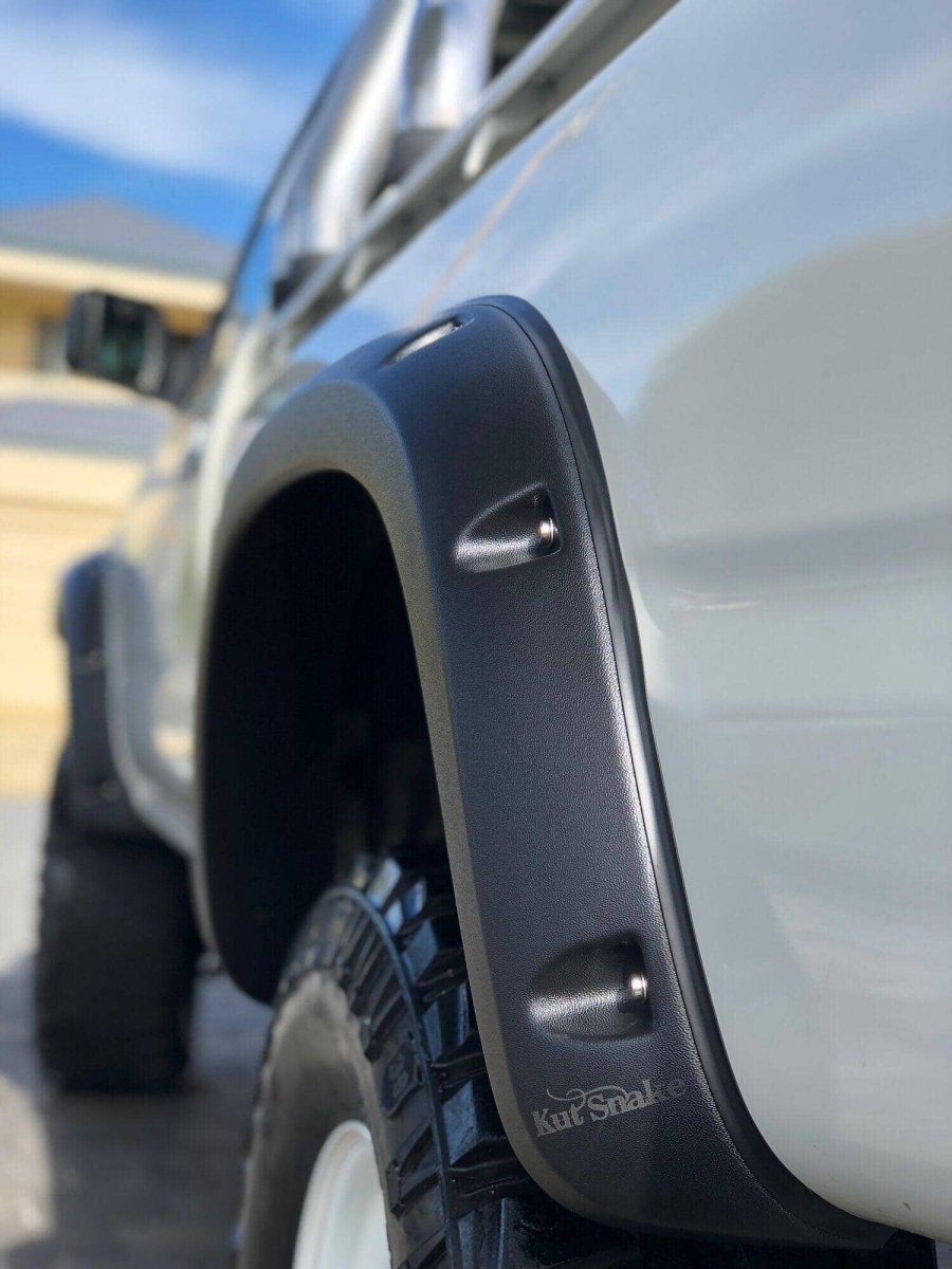 Kut Snake Flare Kit To Fit Toyota Hilux LN106 Models - NZ Offroader