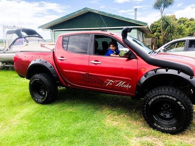 Kut Snake Snorkel Kit to Fit Mitsubishi Triton ML/MN Models - NZ Offroader
