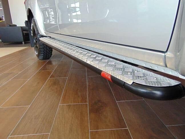 MCC Side Steps 030-09 for Nissan Navara D40 2005 - 2015 (Thai + Spain built) - NZ Offroader