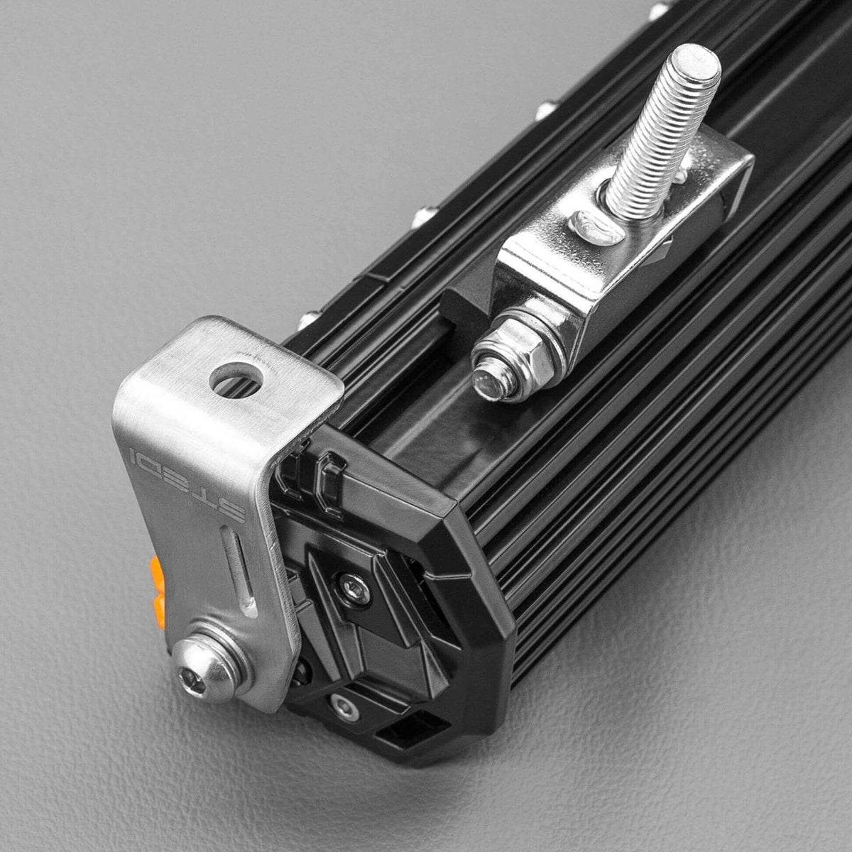 STEDI ST3301 PRO 24.5 INCH 16 LED LIGHT BAR - NZ Offroader