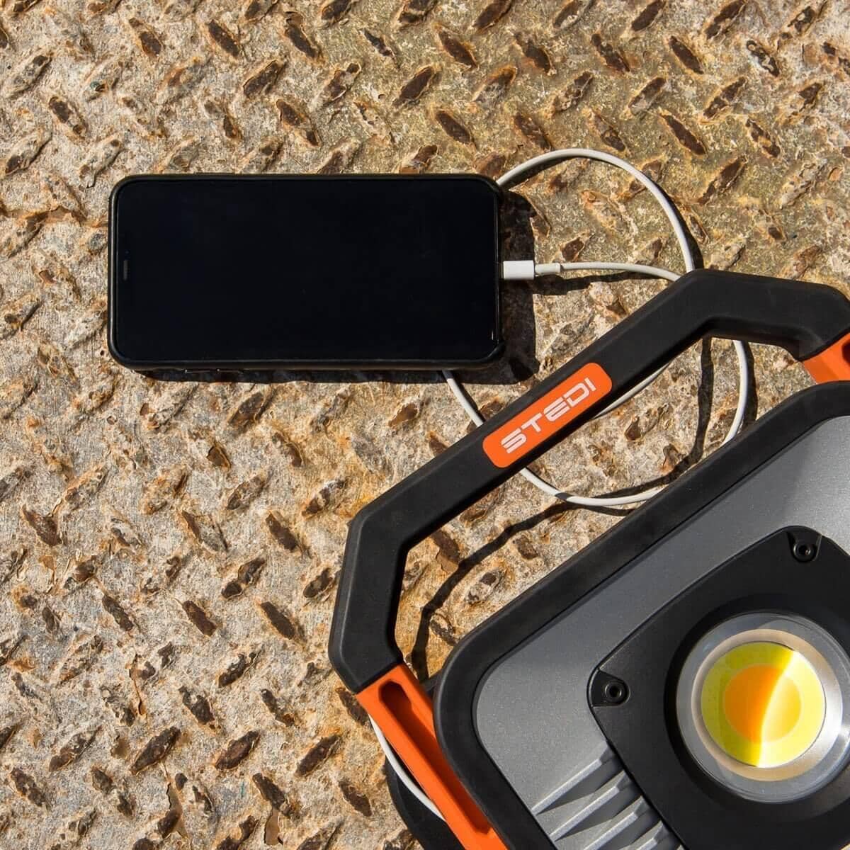 STEDI T3000 LED Area Light - NZ Offroader