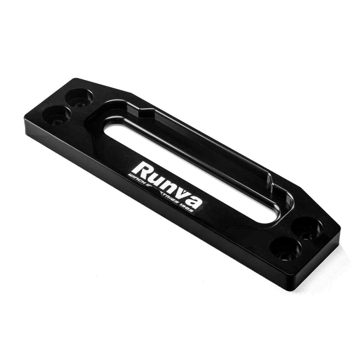 Runva 13EXPEDITION 12V with Synthetic Rope - NZ Offroader