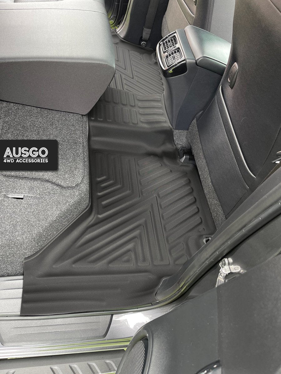 Toyota Hilux 2015 - Onwards Car Floor Mats（Auto Trans） - NZ Offroader