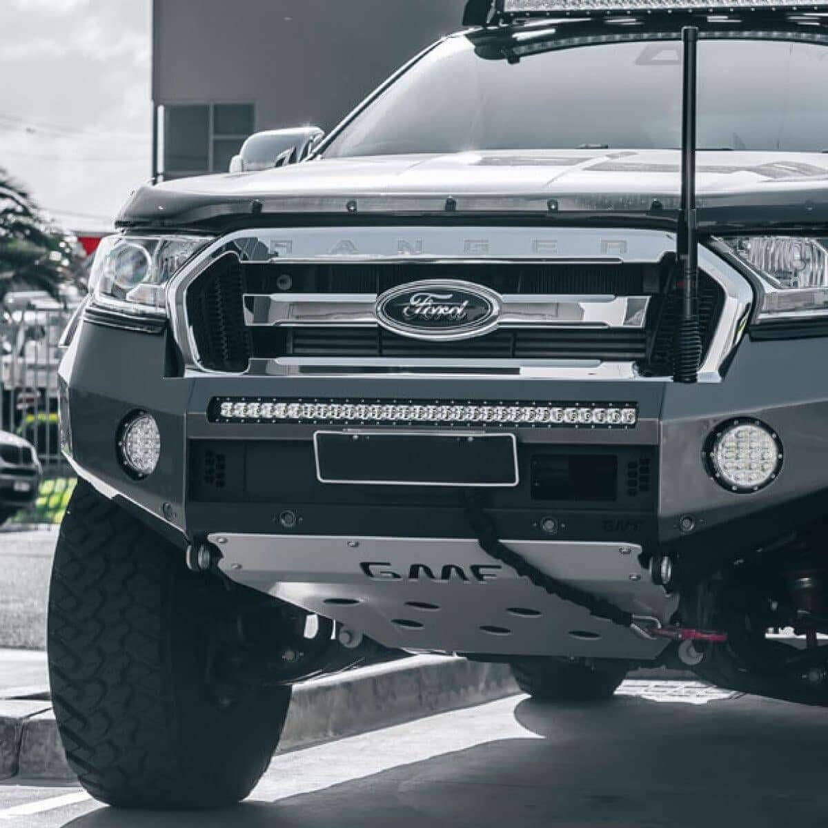 STEDI ST3K 31.5 Inch 30 LED Slim LED Light Bar - NZ Offroader